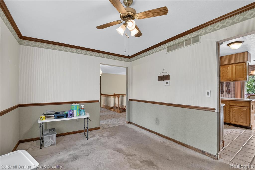 6656 Snowshoe Lane, Brighton, MI 48116 — Photo 32