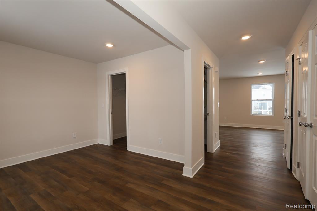 653 Swift Creek Drive, Chelsea, MI 48118 — Photo 3