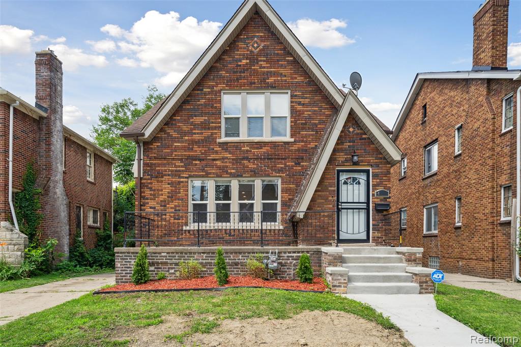 4835 BEDFORD Street, Detroit, MI 48224 — Photo 2