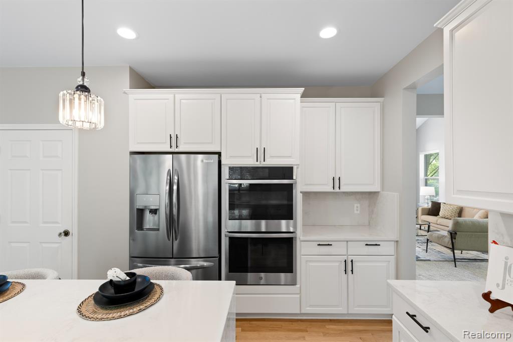 5634 Plantation Drive, Commerce Twp, MI 48382 — Photo 13