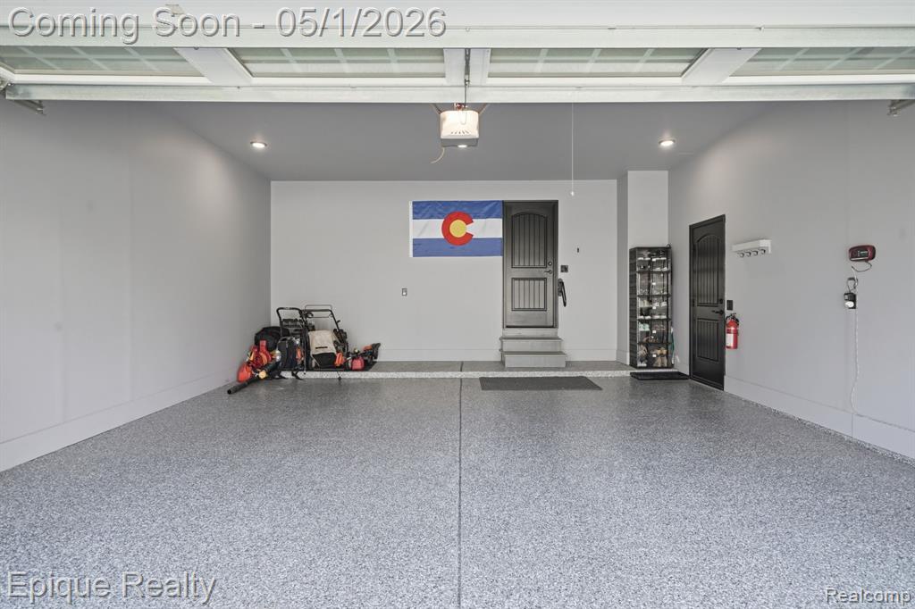 2568 Canoe Circle Drive, Lake Orion, MI — Photo 38