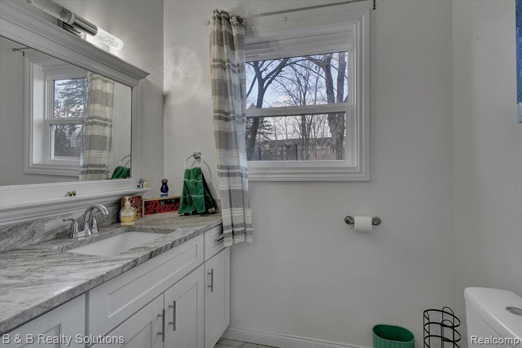 5011 Vincent Trail, Shelby Twp, MI 48316 — Photo 24