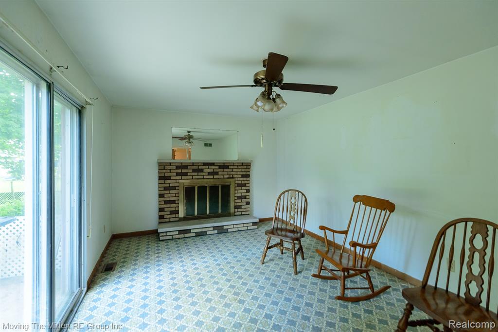 50274 Bog Road, Van Buren, MI 48111 — Photo 18