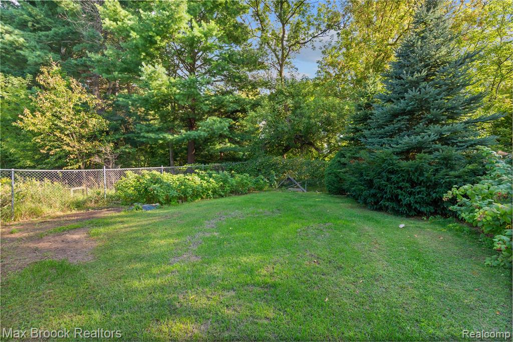 4700 Stanley Road, Columbiaville, MI 48421 — Photo 57