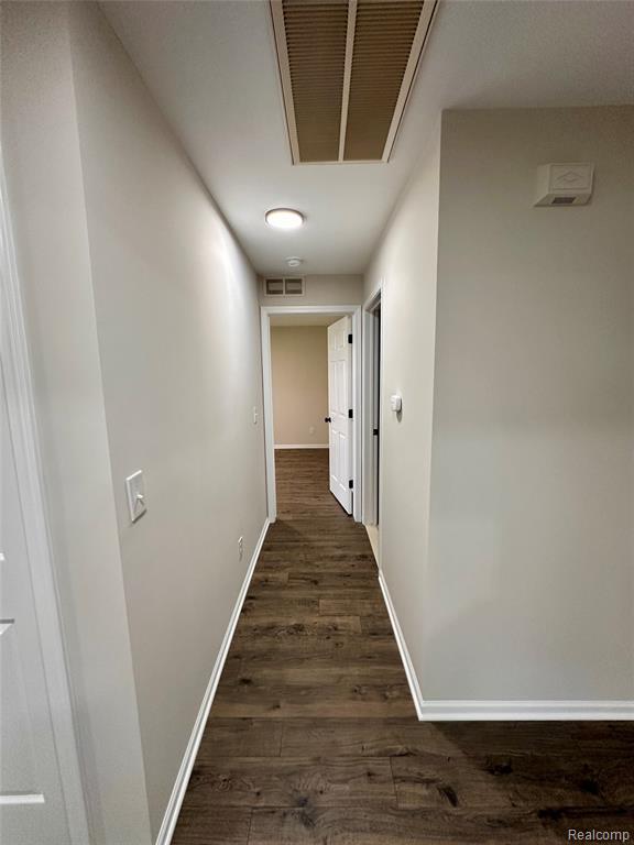 5484 Pine Aires Drive, Sterling Heights, MI 48314 — Photo 18