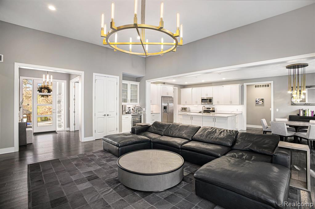 5888 Wyndam Lane, Brighton, MI 48116 — Photo 10