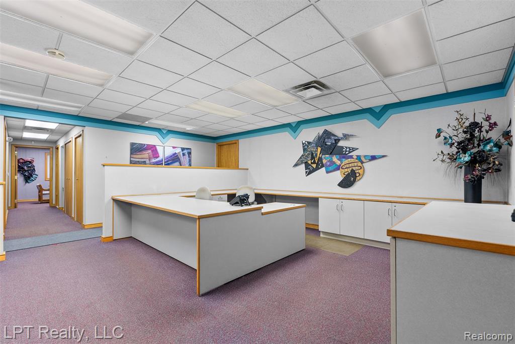 8000 Park Place - Photo 4