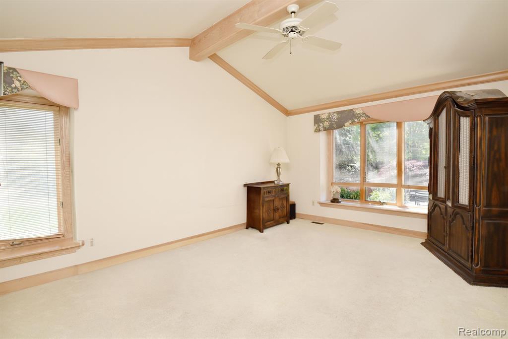 37738 AMBER Drive, Farmington Hills, MI 48331 — Photo 20