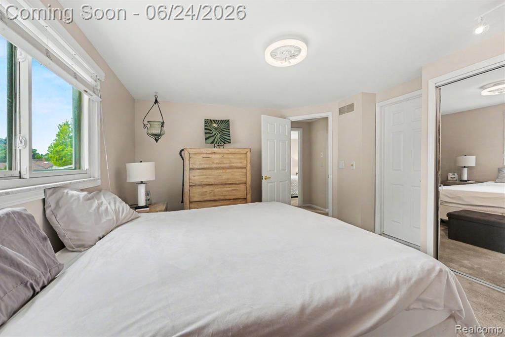 5997 Marble Drive, Troy, MI 48085 — Photo 12
