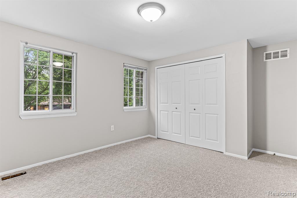 43300 OAKBROOK Court, Canton, MI 48187 — Photo 29