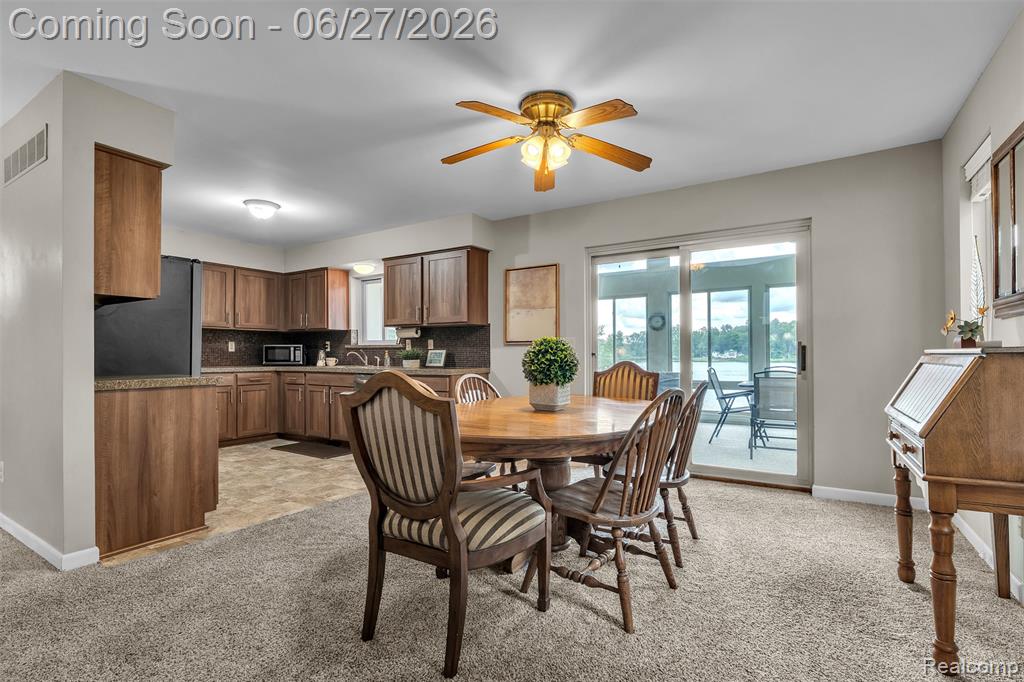 2276 Webster Park Drive, Howell, MI 48843 — Photo 10