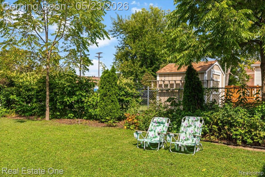 128 S SLATER Street, Lake Orion, MI 48362 — Photo 5