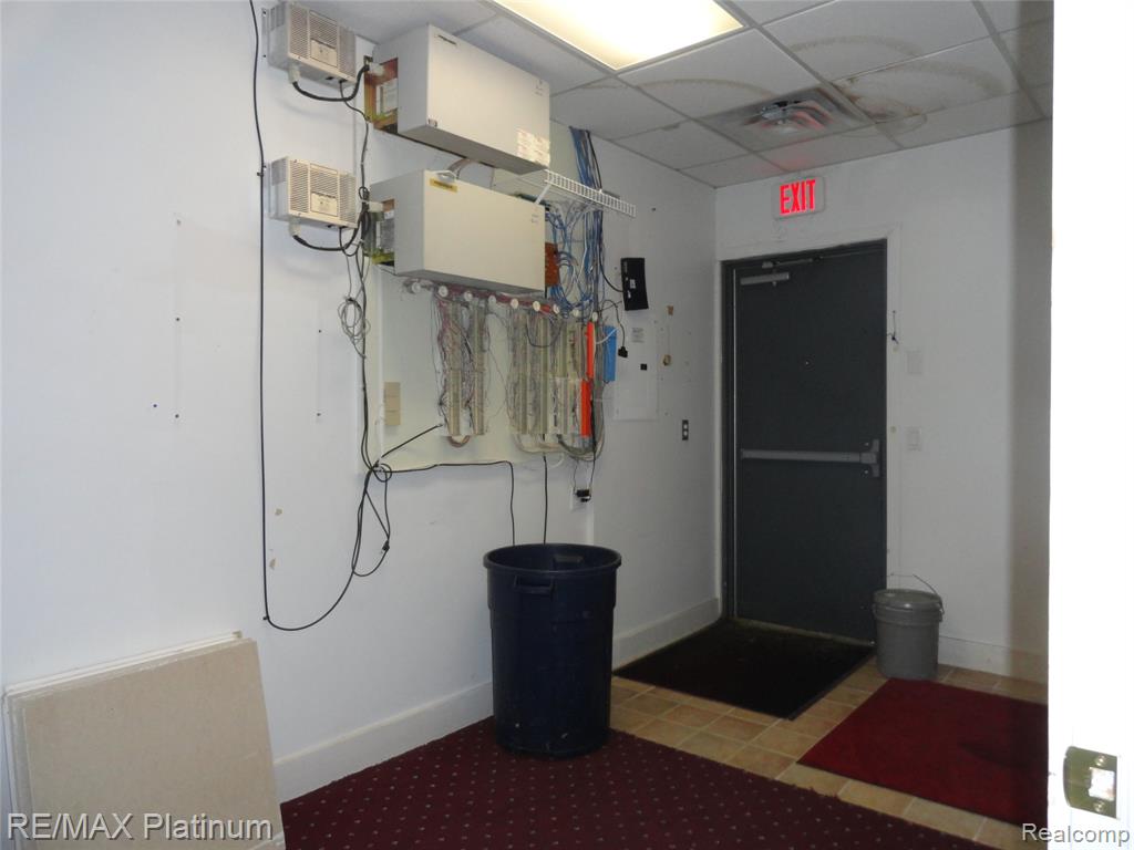 6015 W Pierson Road, Flushing, MI 48433 — Photo 10
