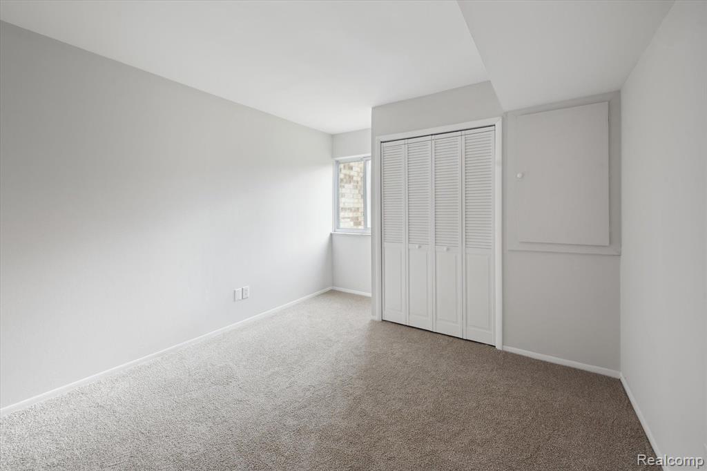 8719 Meadowbrook Drive, #5, Brighton, MI 48116 — Photo 26