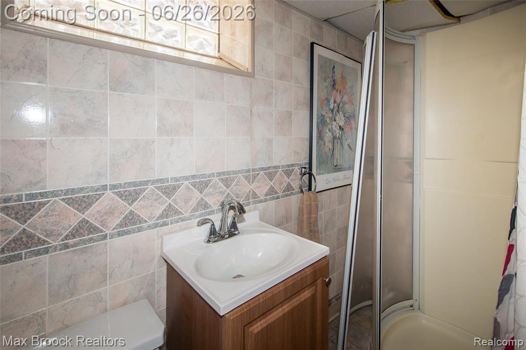 3250 E Outer Drive, Detroit, MI 48234 — Photo 29
