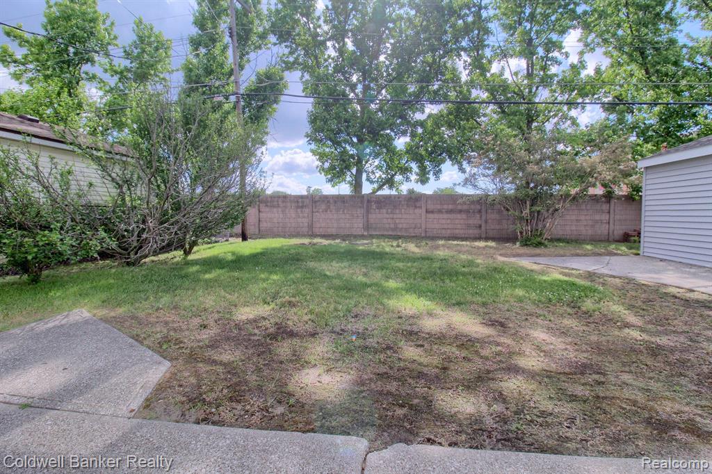 6709 Geronimo Street, Westland, MI — Photo 29