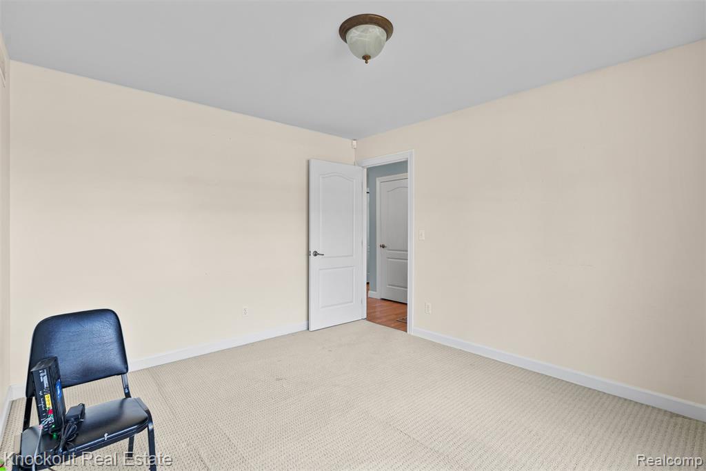 1045 Wels Lane, Vassar, MI 48768 — Photo 12