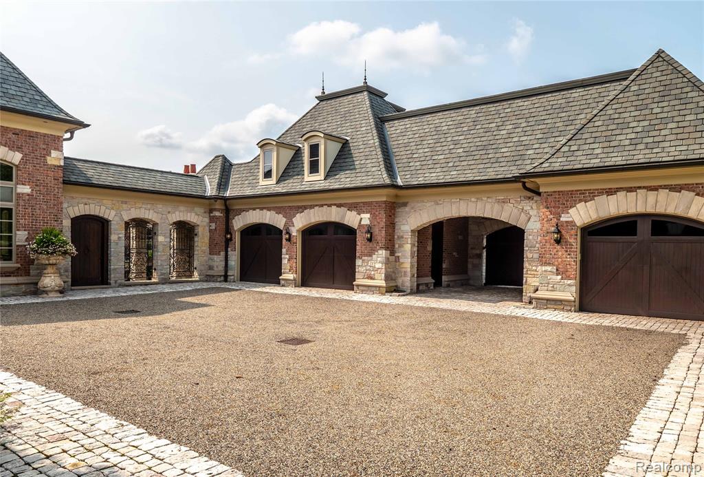 2756 Turtle Bluff Drive, Bloomfield Hills, MI, 48302