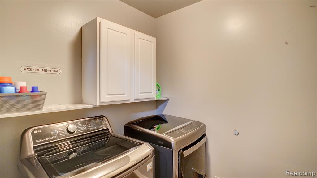5077 PRESTONWOOD Lane, Flushing, MI 48433 — Photo 30