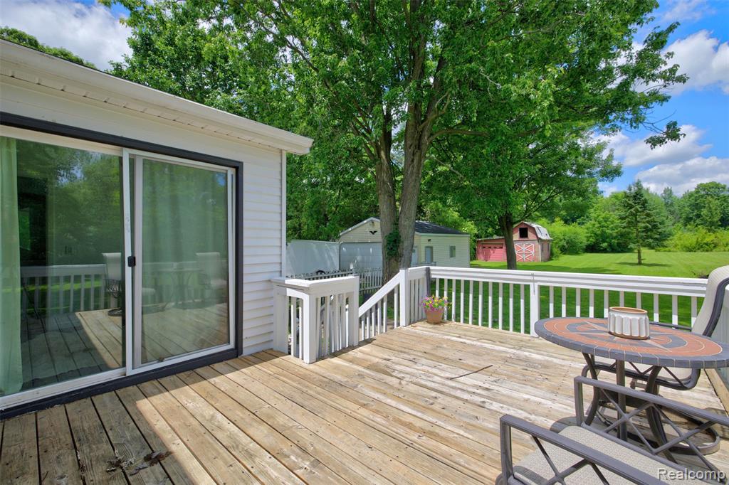 5244 Oleksyn Road, Flint, MI 48504 — Photo 67