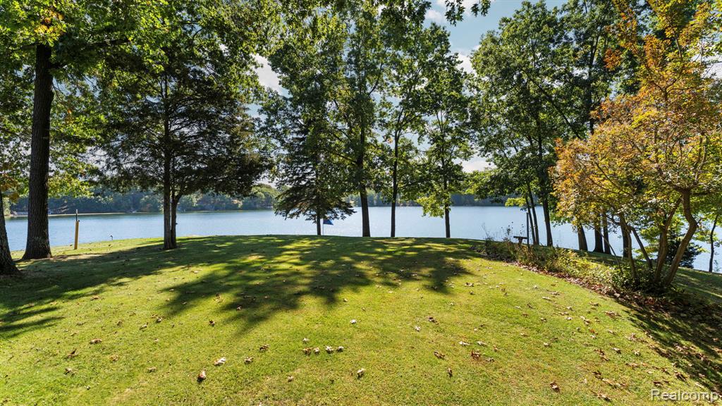 283 Westshore Dr, Jerome, MI 49249 — Photo 53