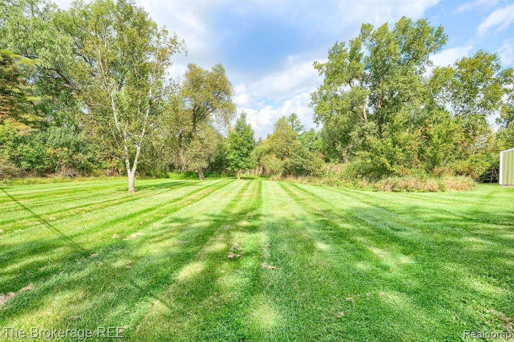 8439 Burpee Road, Grand Blanc, MI 48439 — Photo 44
