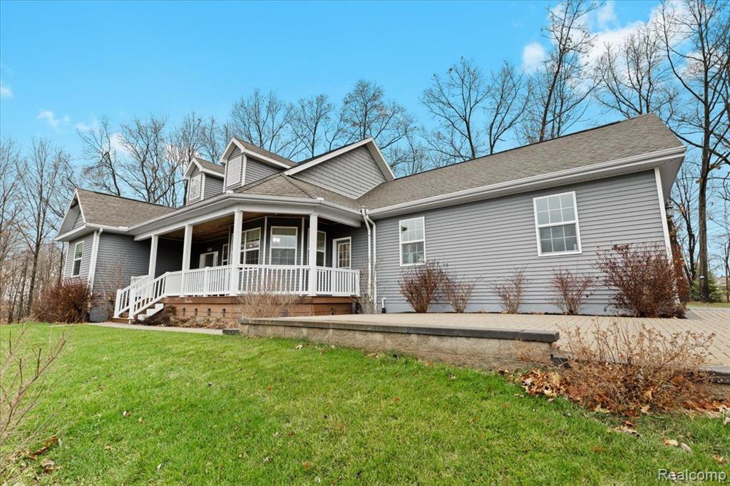 4377 BOOTJACK Trail, Howell, MI 48843 — Photo 2