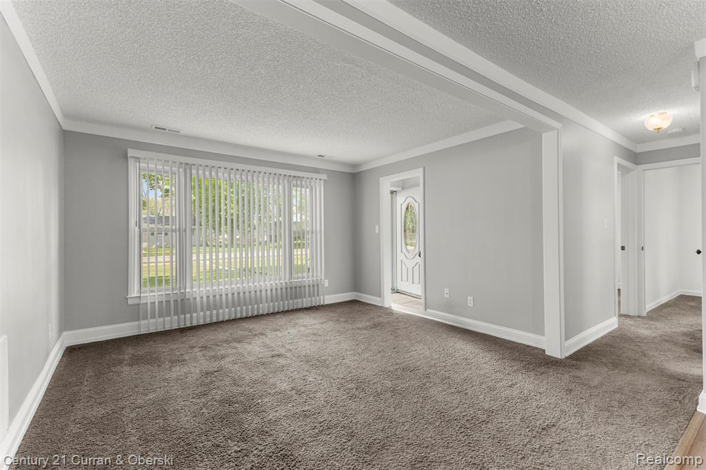 1843 Lathers Street, Garden City, MI — Photo 8