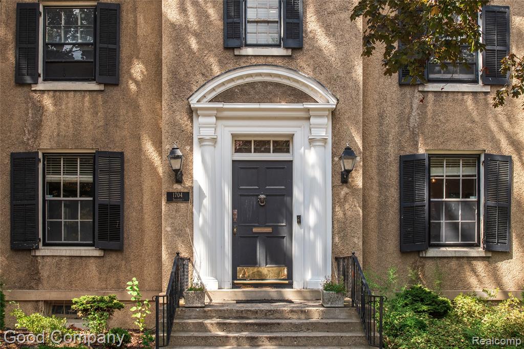 1704 Iroquois Street, Detroit, MI 48214 — Photo 3