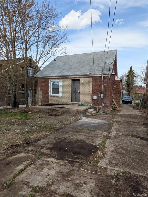 5575 Buckingham Avenue - Photo 5