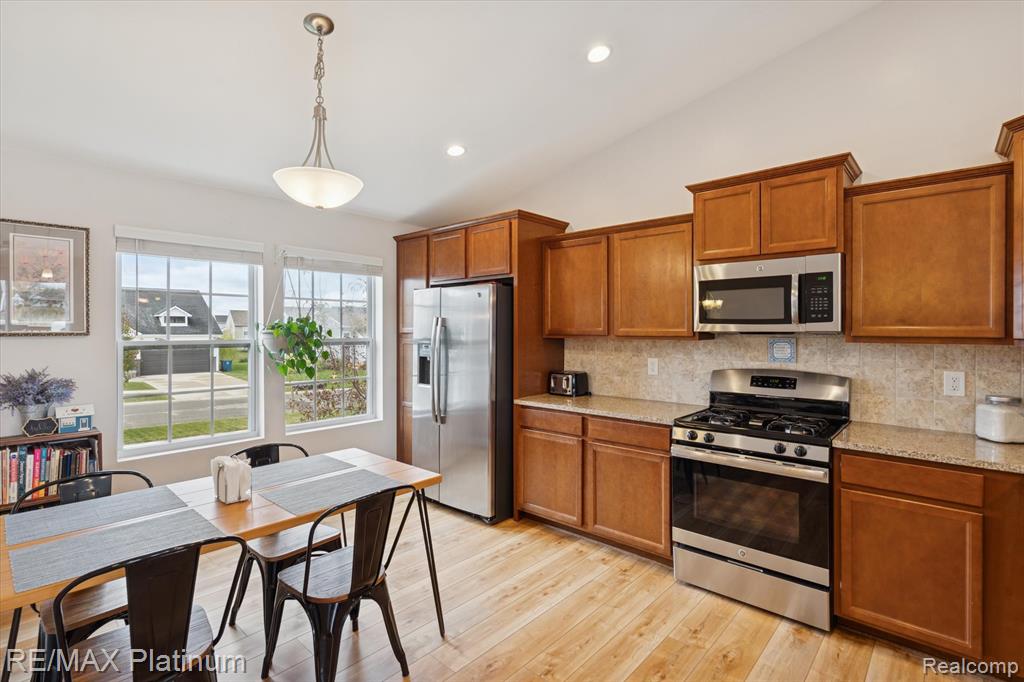 16519 Bedington Drive, Linden, MI 48451 — Photo 13