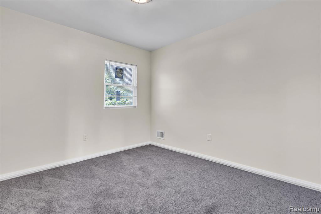 4846 McKinley Street, Detroit, MI 48208 — Photo 15