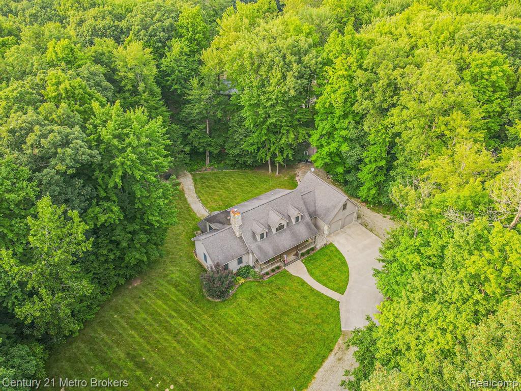 4191 Crystal Creek Estates, Lapeer, MI 48446 — Photo 5