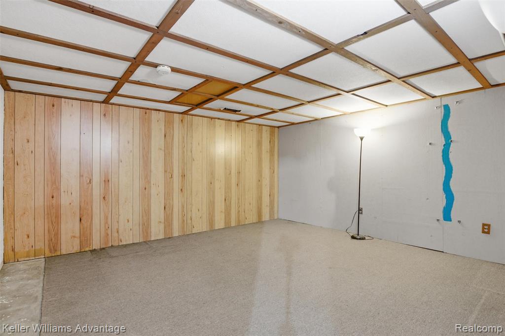 7670 7 Mile Road, Northville, MI, 48167