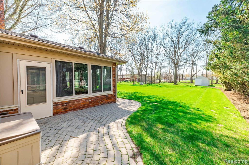 7611 Ferry Road, Grosse Ile, MI 48138 — Photo 4