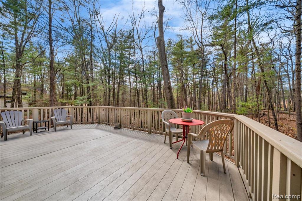 573 NAKOMIS Trail, Orion, MI 48362 — Photo 54