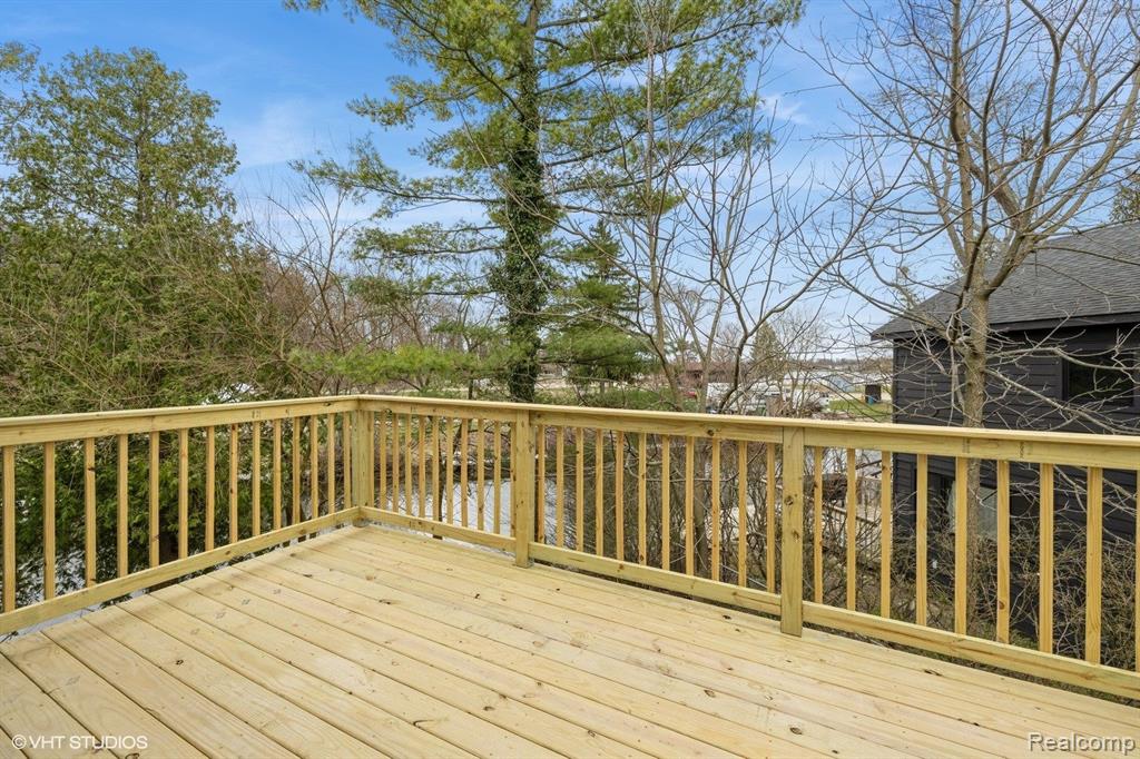 4170 NAVARRA, White Lake, MI 48383 — Photo 8
