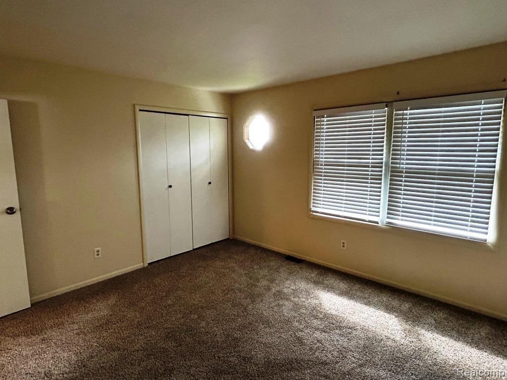 406 UNION Street, Grand Blanc, MI 48439 — Photo 12