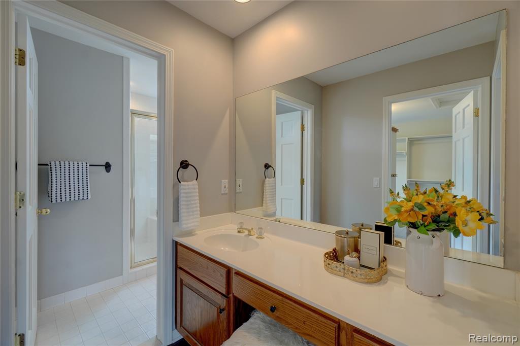 3066 Woodcreek Way, Bloomfield Hills, MI 48304 — Photo 31