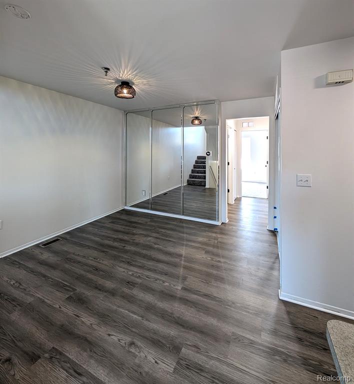 23225 GRAYSON Drive, Southfield, MI 48075 — Photo 9
