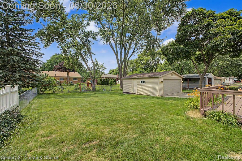 42519 Applecreek Drive, Plymouth, MI 48170 — Photo 40