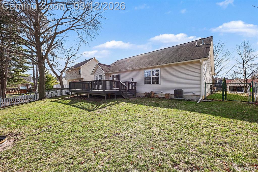 755 1st Street, Fenton, MI 48430 — Photo 22