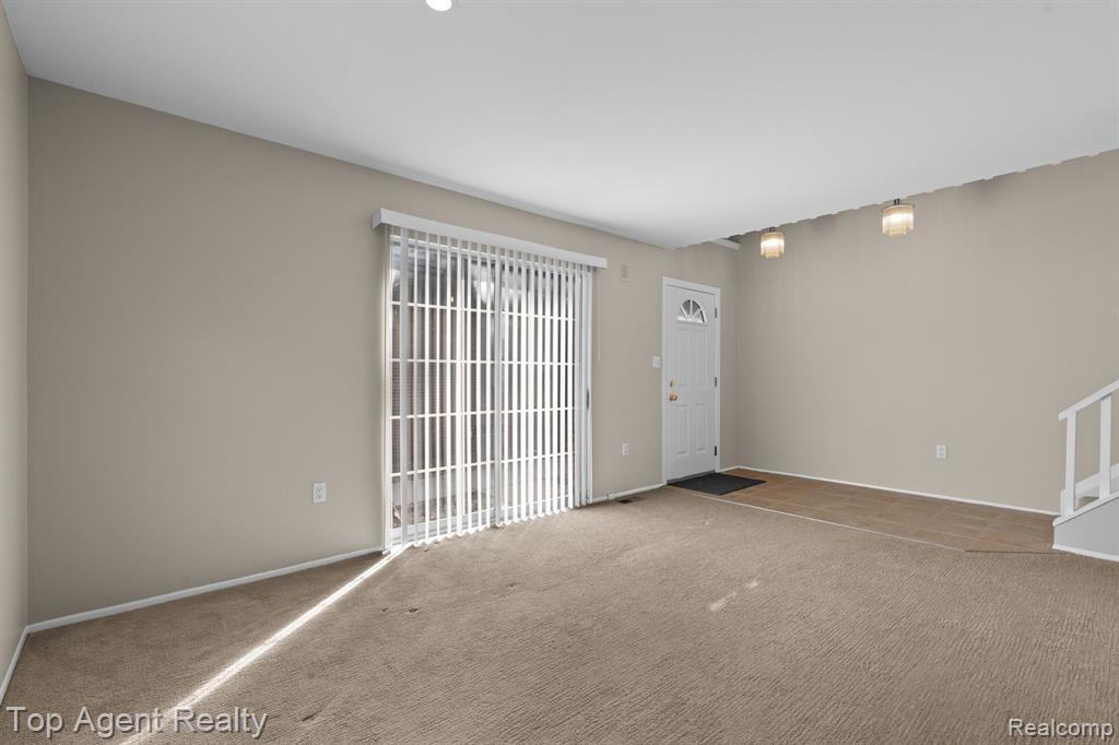5095 Crooks Road, 1, Royal Oak, MI 48073 — Photo 6