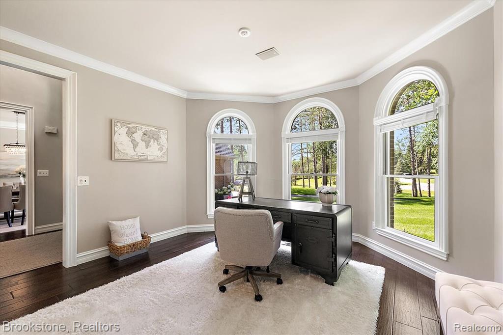 34 Fern Drive, Leonard, MI 48367 — Photo 20