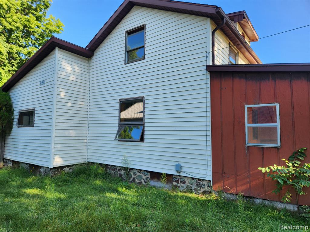 315 MCOMBER Street, Dowagiac, MI 49047 — Photo 29