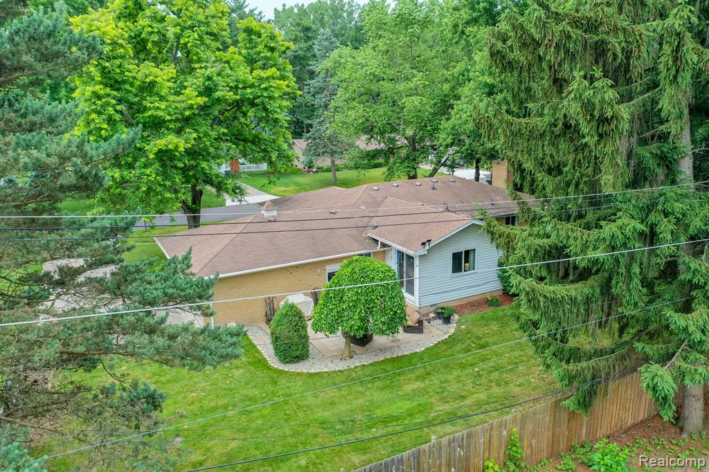 6255 Candler Drive, Shelby Twp, MI 48316 — Photo 3