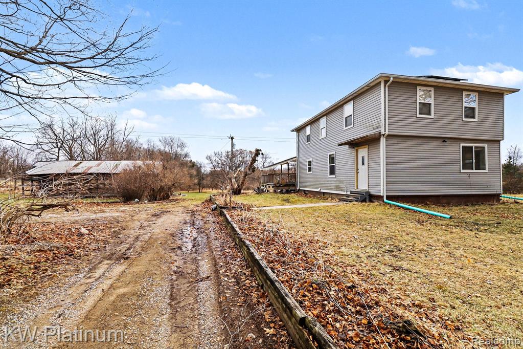 5160 Laur Road, North Branch, MI 48461 — front exterior