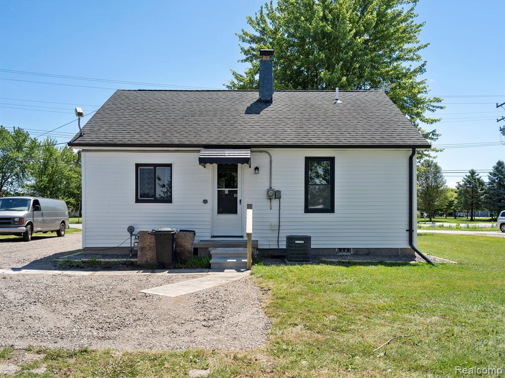 7784 RIVER Road, Cottrellville, MI — Photo 3