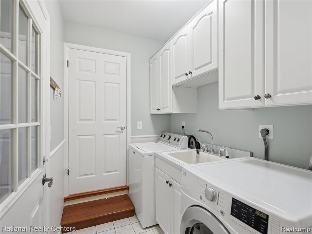 6858 Wellesley Terrace, Clarkston, MI — Photo 31