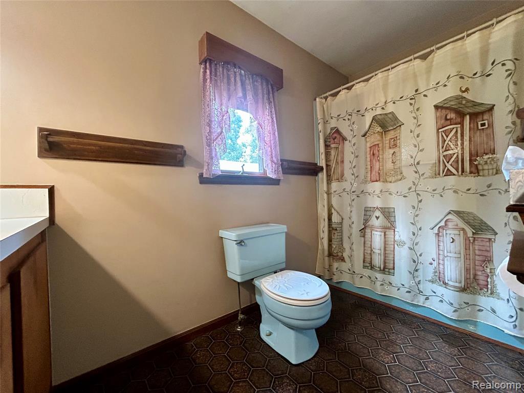 2291 Tomahawk Drive, Lapeer, MI 48446 — Photo 30